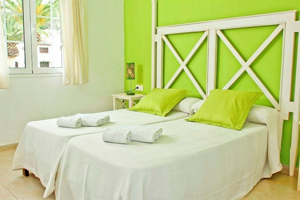 Apartamentos Son Bou Playa Gold Екстер'єр фото